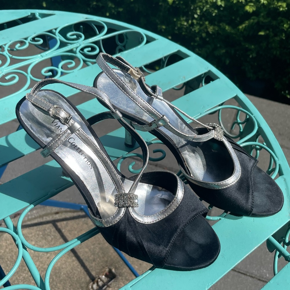 Low evening heels with diamonds